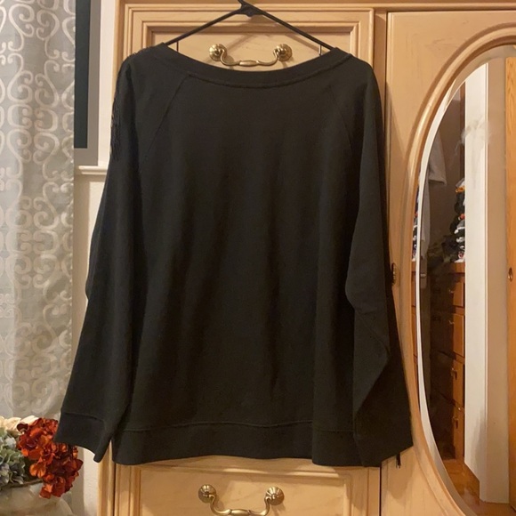 Fringe Sweatshirt - Picture 11 of 14